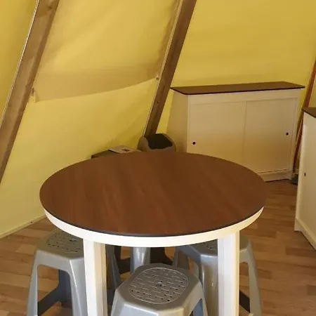 Tipi Les P'tites Maisons Dans La Prairie *