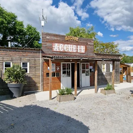 Tipi Les P'tites Maisons Dans La Prairie Kamp alanı Sallertaine