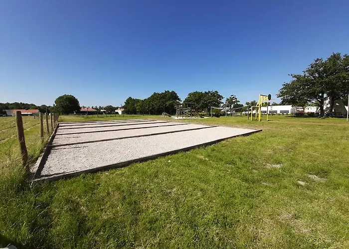 Tipi Les P'tites Maisons Dans La Prairie * Sallertaine