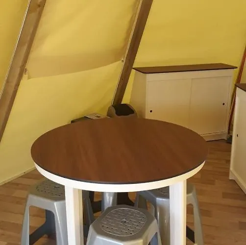 Tipi Les P'tites Maisons Dans La Prairie *