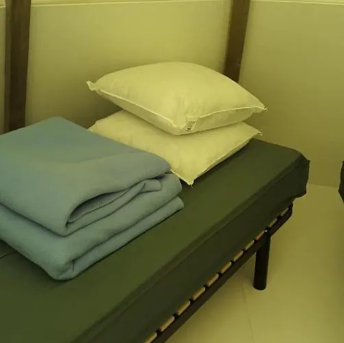 Tipi Les P'tites Maisons Dans La Prairie Sallertaine